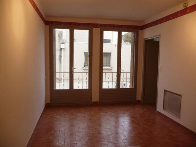 Appartement 4 pièces, 68 m² à louer à Vaison la Romaine 84110
