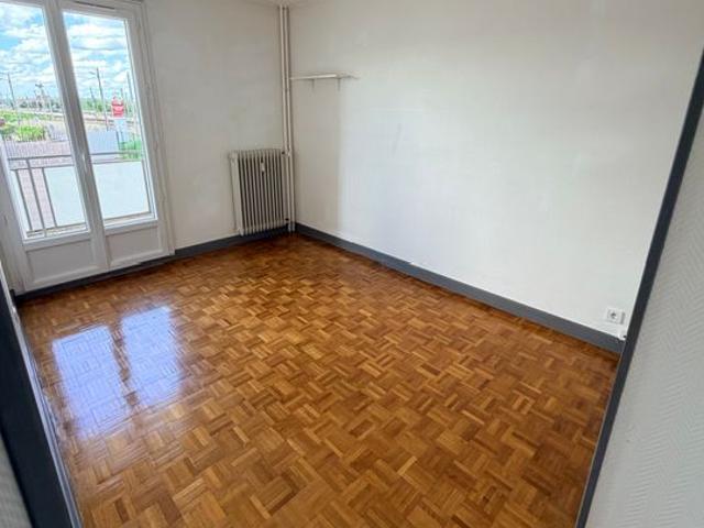 Appartement 4 pièces, 69 m² à louer à Yzeure 03400