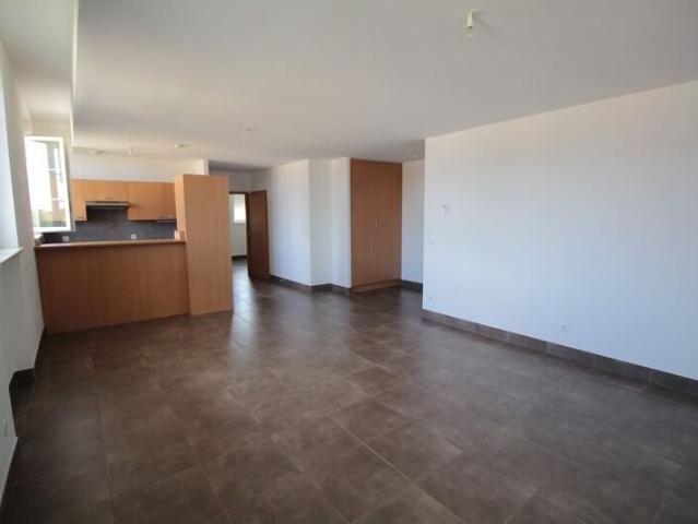Appartement 4 pièces, 69 m² à louer à Zimming 57690