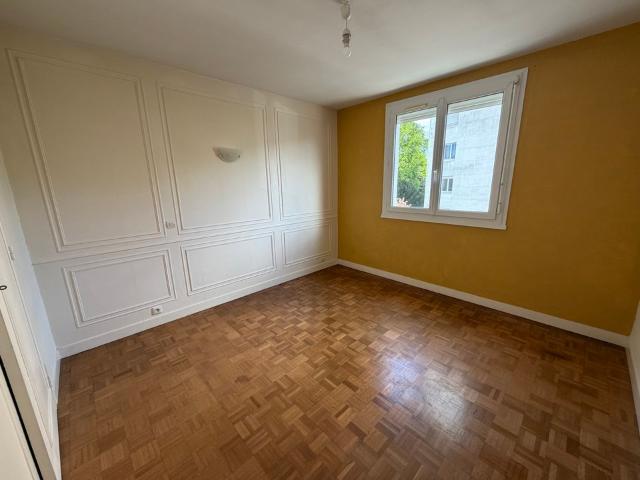 Appartement 4 pièces, 69 m² à louer à Rennes 35000