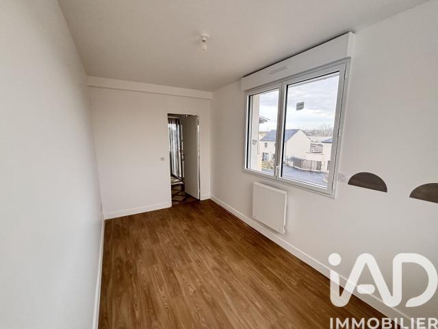 Appartement 4 pièces, 73 m² à louer à Ecquevilly 78920