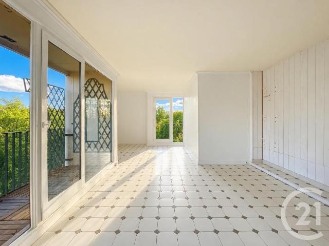 Appartement 4 pièces 73 m²