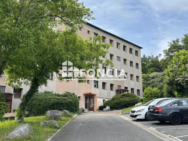 Appartement 4 pièces 73 m²