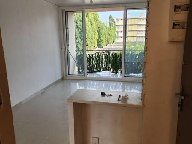 Appartement 4 pièces, 70 m² à louer à Toulon 83000