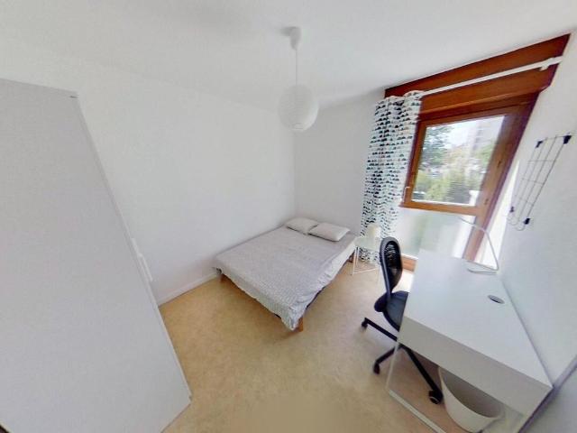 Appartement 4 pièces, 70 m² à louer à Villeurbanne 69100