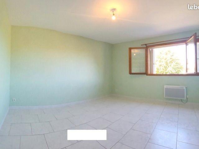 Appartement 4 pièces, 70 m² à louer à Beaumont de Lomagne 82500