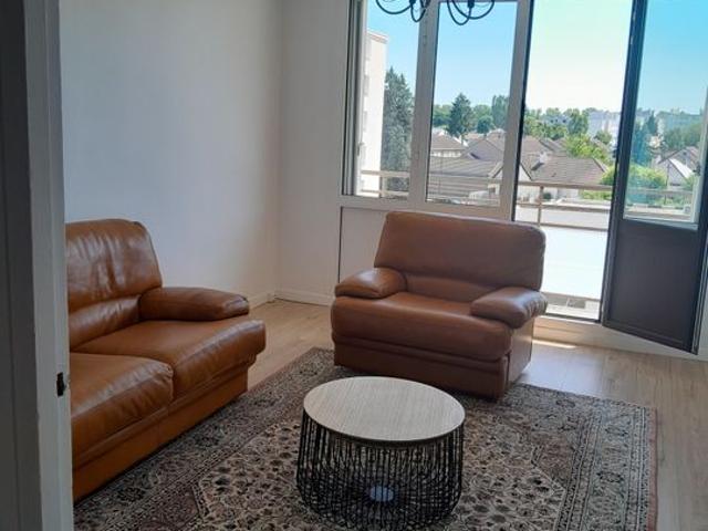 Appartement 4 pièces, 70 m² à louer à Bois d'Arcy 78390