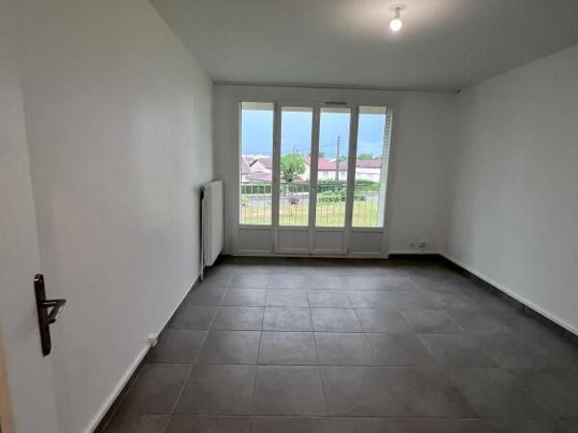 Appartement 4 pièces, 70 m² à louer à La Verpillière 38290