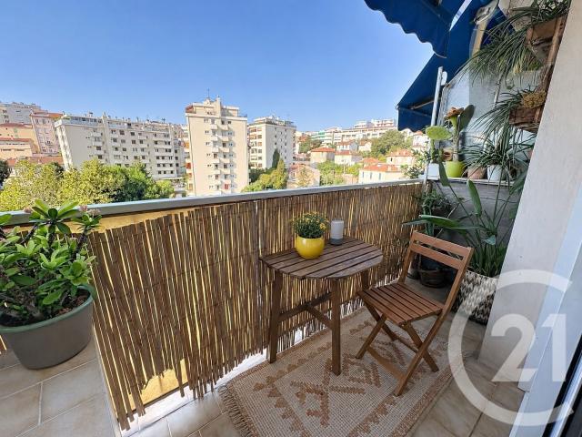 Appartement 4 pièces 70 m²
