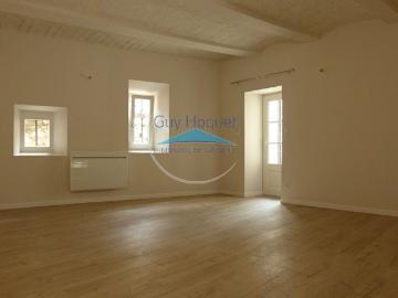 Appartement 4 pièces, 71 m² à louer à Mirmande 26270