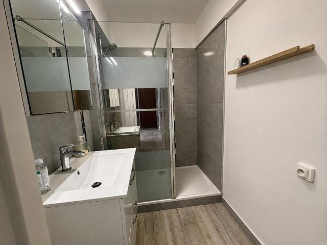 Appartement 4 pièces, 71 m² à louer à Nantes 44300