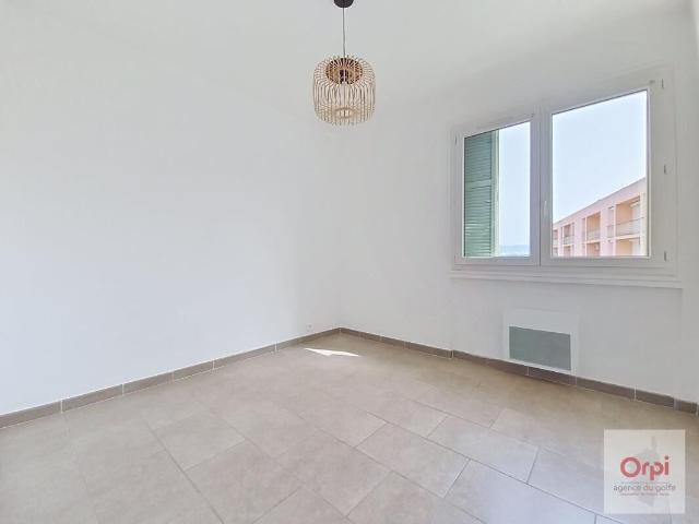 Appartement 4 pièces, 72 m² à louer à Ajaccio 20090
