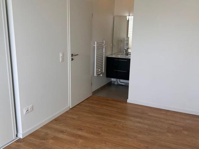 Appartement 4 pièces, 72 m² à louer à Bordeaux 33000