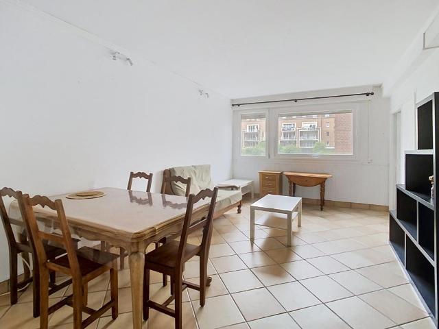 Appartement 4 pièces, 72 m² à louer à Lille 59000