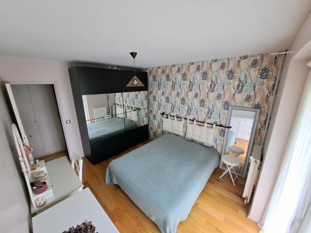Appartement 4 pièces, 77 m² à louer à Croix 59170