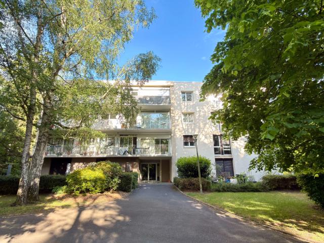 Appartement 4 pièces 77 m²