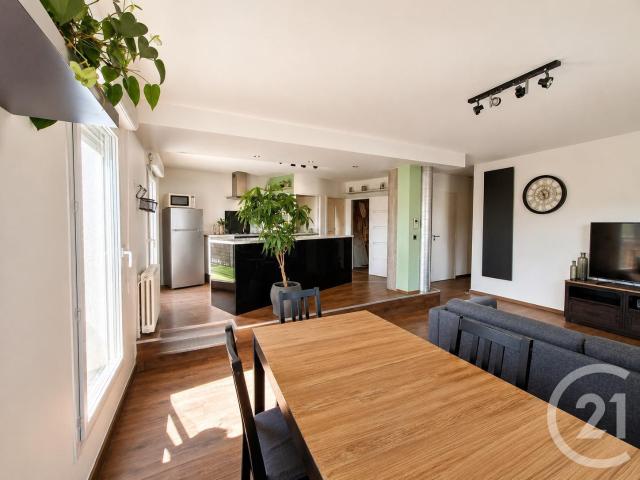 Appartement 4 pièces 77 m²