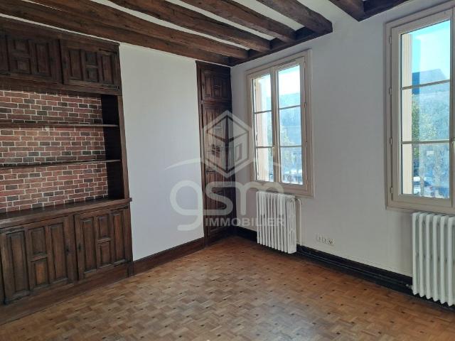 Appartement 4 pièces 77 m²