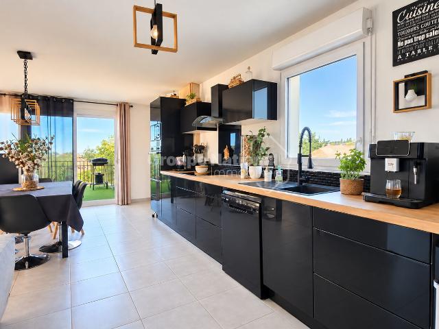 Appartement 4 pièces 77 m²