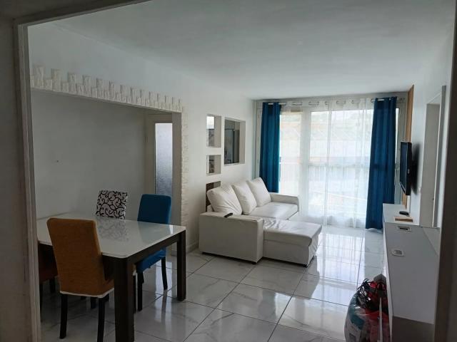 Appartement 4 pièces 77 m²