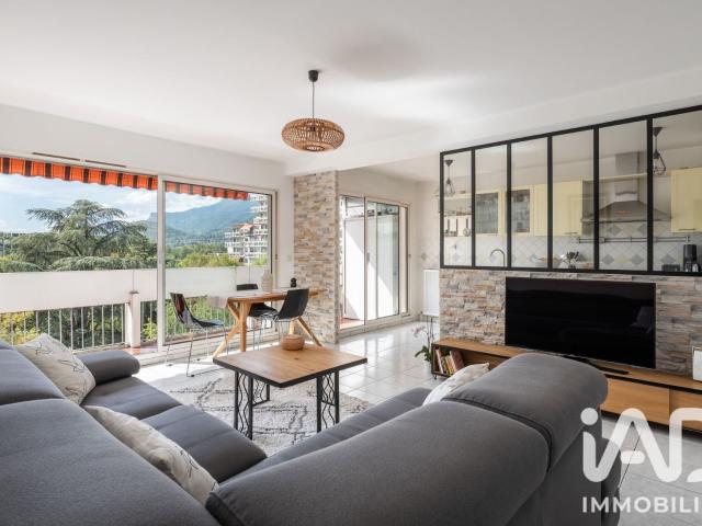 Appartement 4 pièces 77 m²