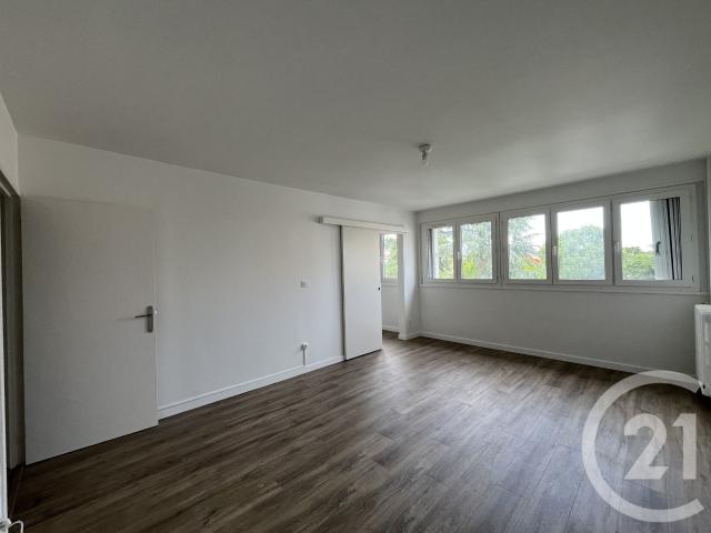 Appartement 4 pièces 77 m²