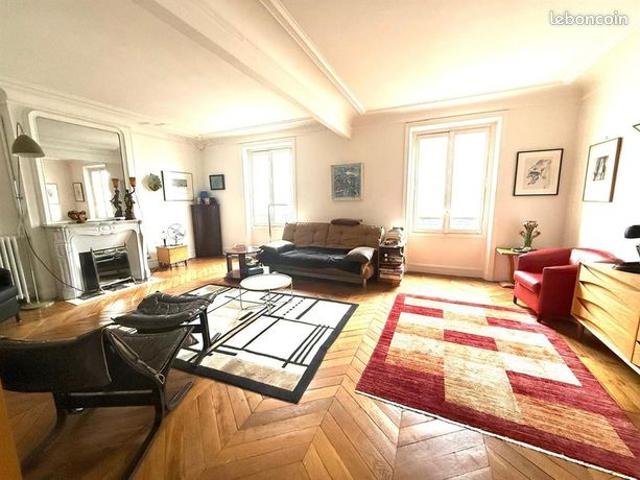 Appartement 4 pièces 77 m²