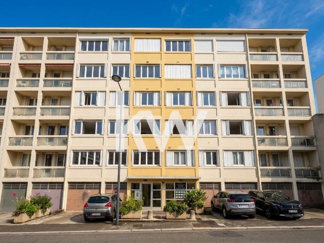 Appartement 4 pièces 77 m²