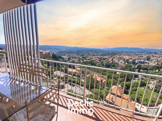 Appartement 4 pièces 77 m²