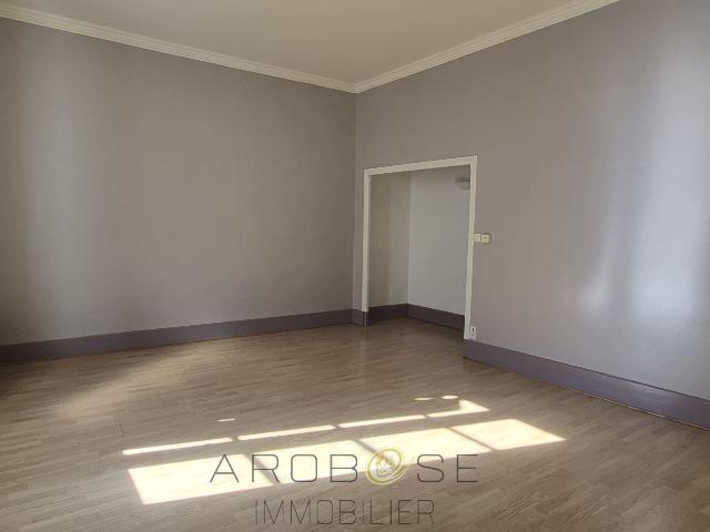 Appartement 4 pièces 77 m²