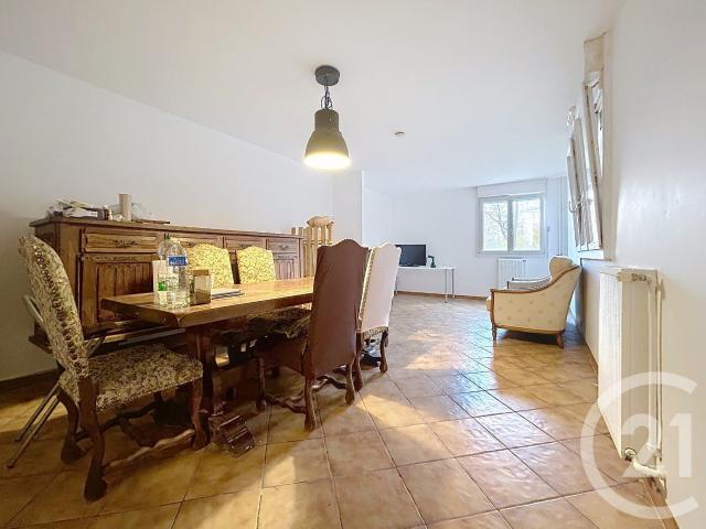 Appartement 4 pièces 77 m²