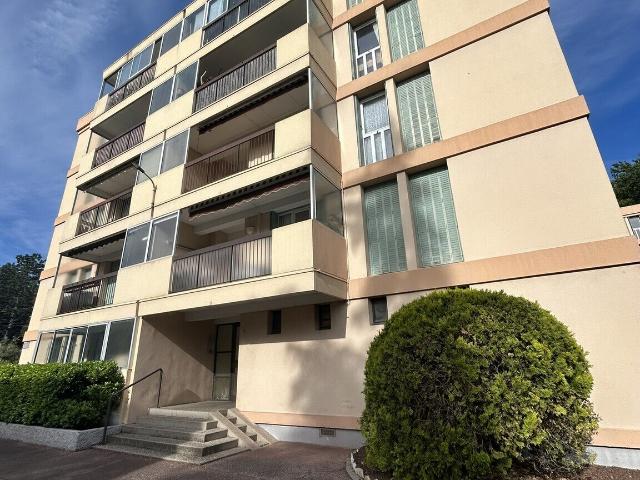 Appartement 4 pièces 77 m²