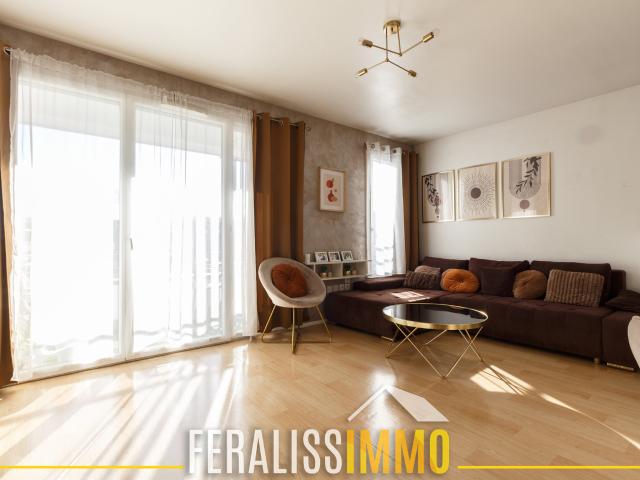 Appartement 4 pièces 77 m²