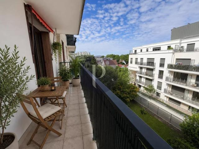 Appartement 4 pièces 77 m²