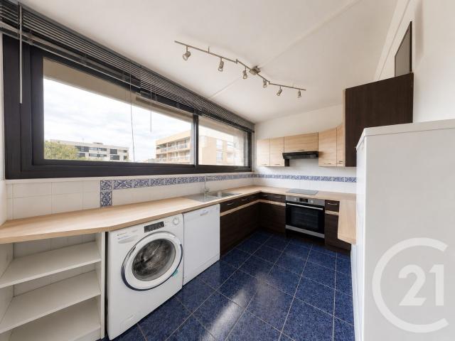 Appartement 4 pièces 77 m²