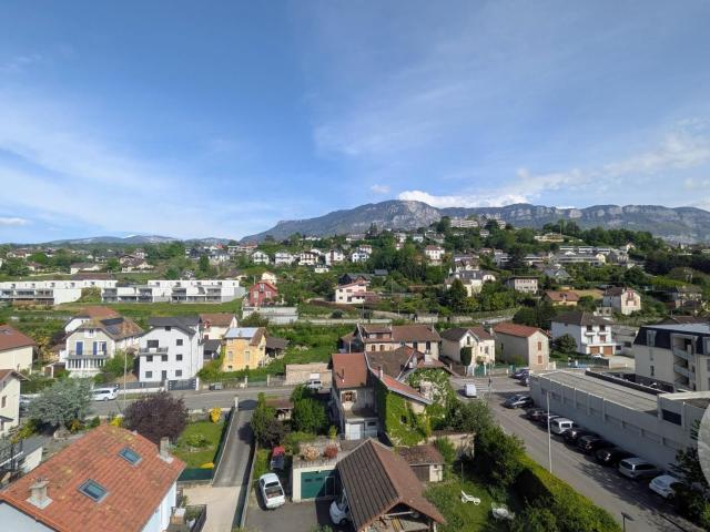 Appartement 4 pièces 77 m²