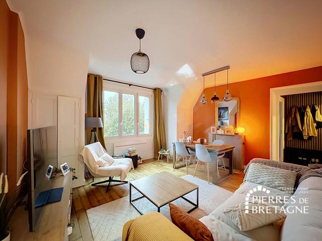 Appartement 4 pièces 77 m²
