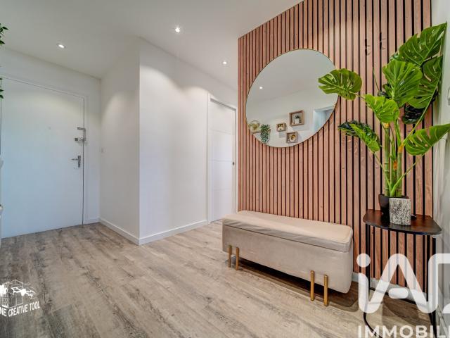 Appartement 4 pièces 77 m²