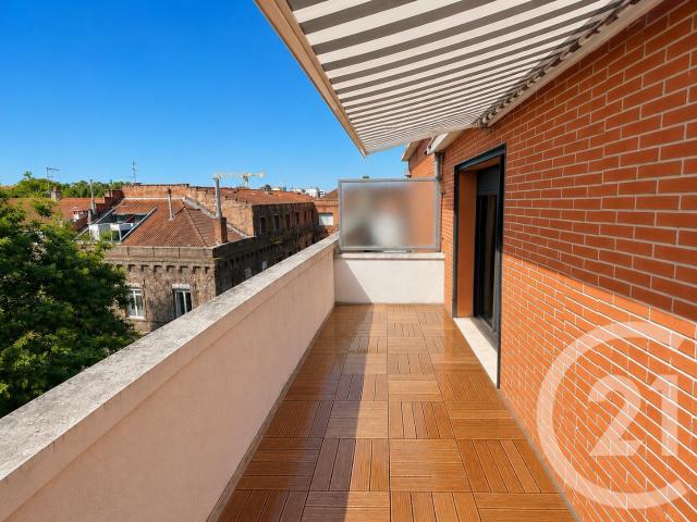 Appartement 4 pièces 77 m²