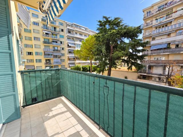Appartement 4 pièces 77 m²