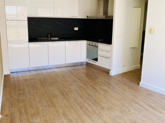 Appartement 4 pièces 77 m²