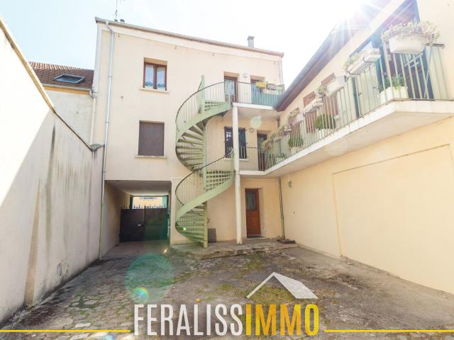 Appartement 4 pièces 77 m²