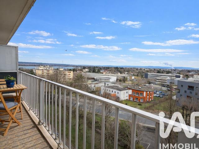 Appartement 4 pièces 77 m²