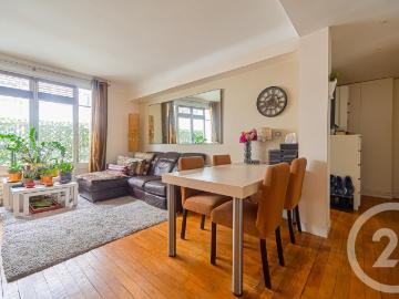 Appartement 4 pièces 77 m²