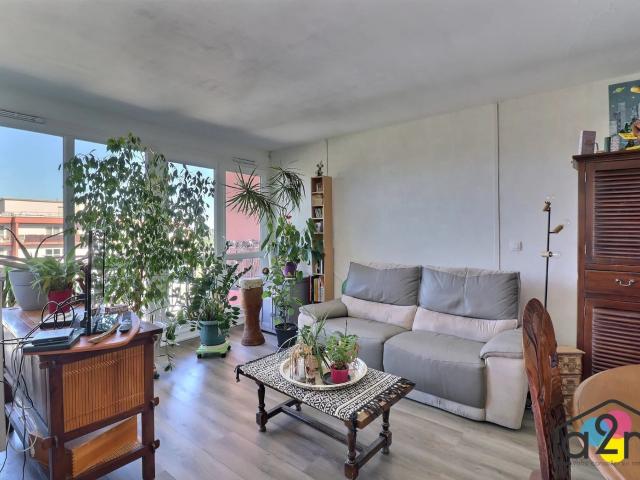 Appartement 4 pièces 77 m²