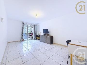 Appartement 4 pièces 77 m²