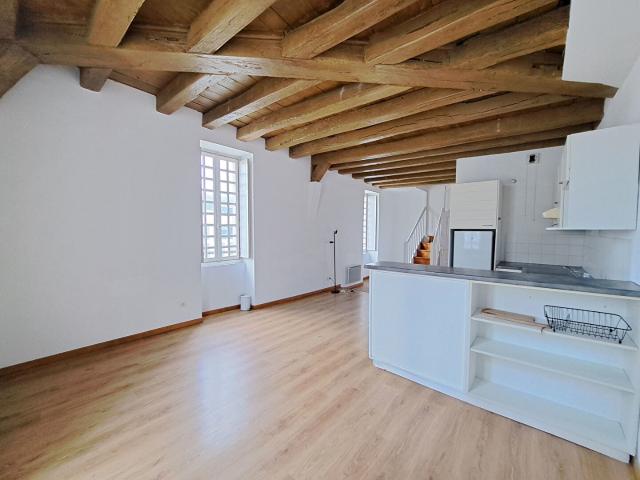Appartement 4 pièces 77 m²