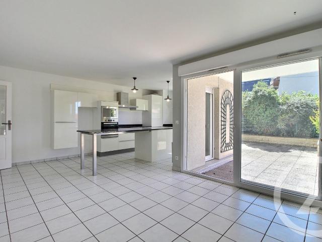 Appartement 4 pièces 77 m²