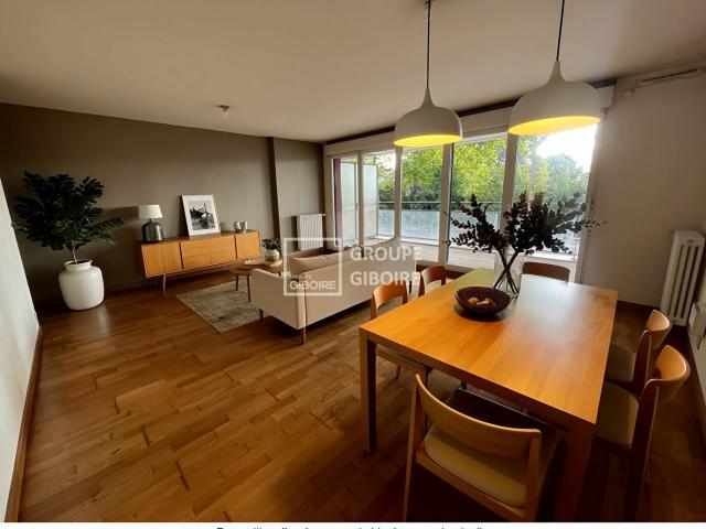 Appartement 4 pièces 77 m²