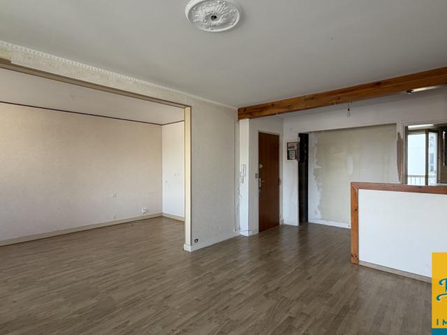 Appartement 4 pièces 77 m²